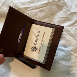 Vintage Cameo Dark Brown Leather Card/ billfold Holder